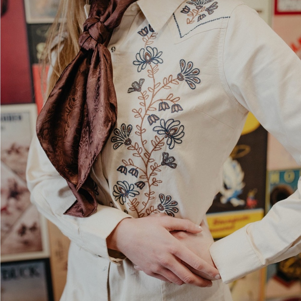 Wrangler Cream Floral Embroidered Mini Dress